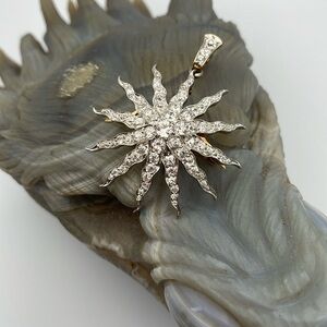 16k gold diamond star burst brooch Sun Ray pendant crossover # 🔥